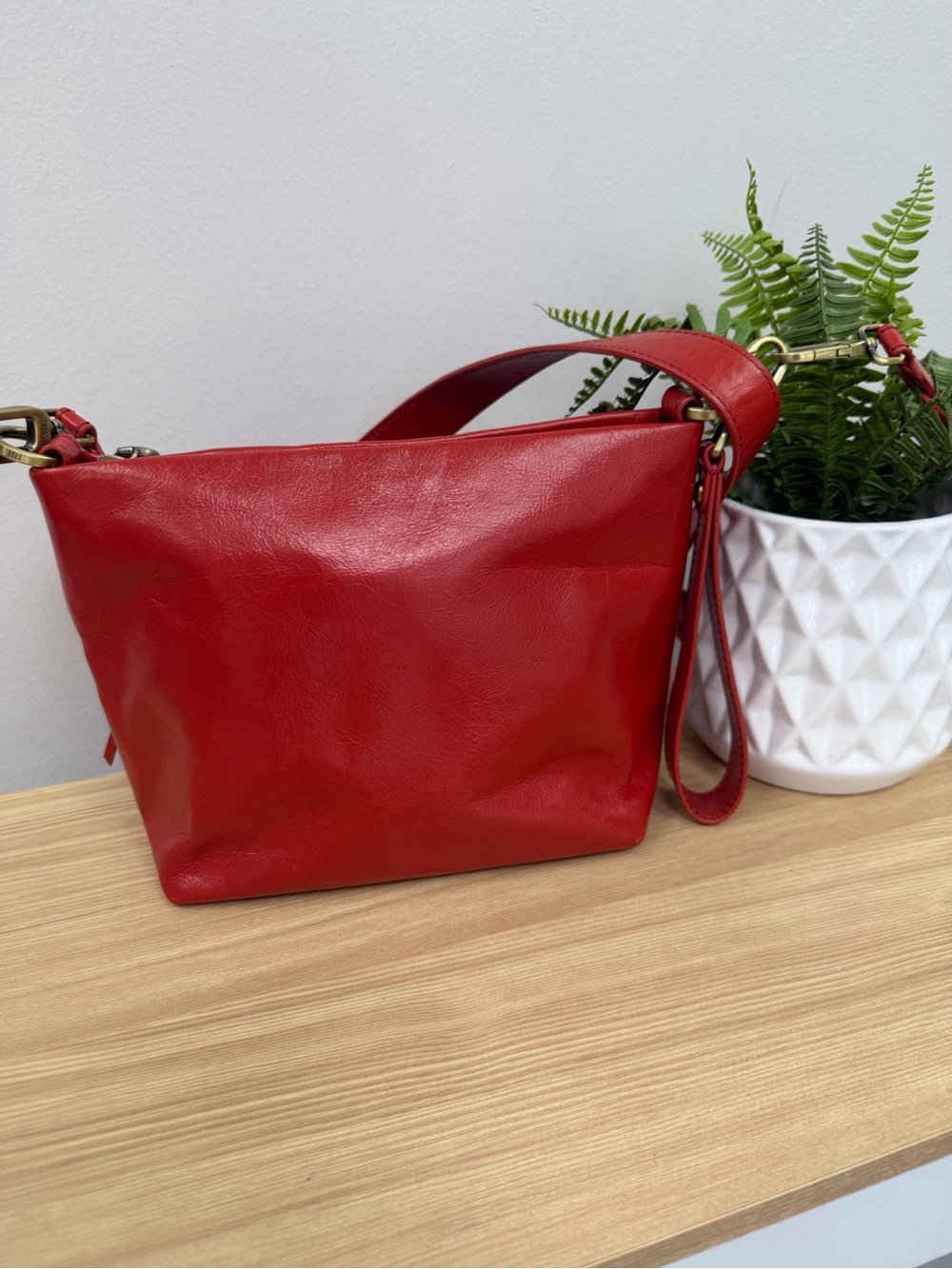 HOBO Women's Ashe Crossbody In Brick Red Leather with Wrist Strap - Picture 7 of 14
